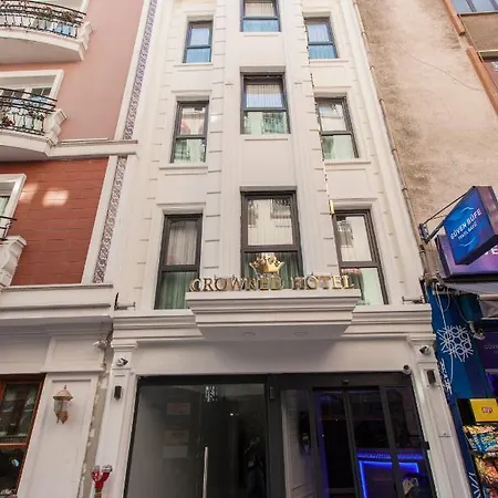 Hotel Crowned 3*
