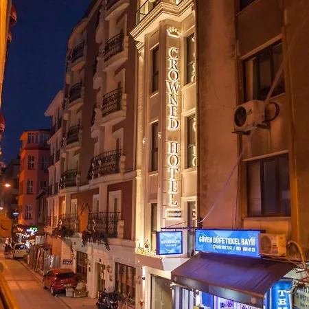 Crowned Hotel