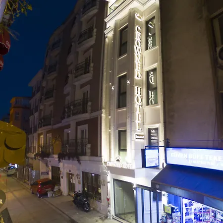 Crowned Hotel